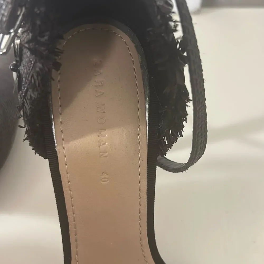Zara | woman pointed toe Shoes size 40